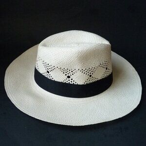 MONTECRISTI 100% TOQUILLA STRAW GENUINE PANAMA WHITE HAT 62